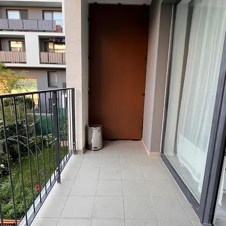 1 With Terrace, Slnecnice, 18b 公寓 *