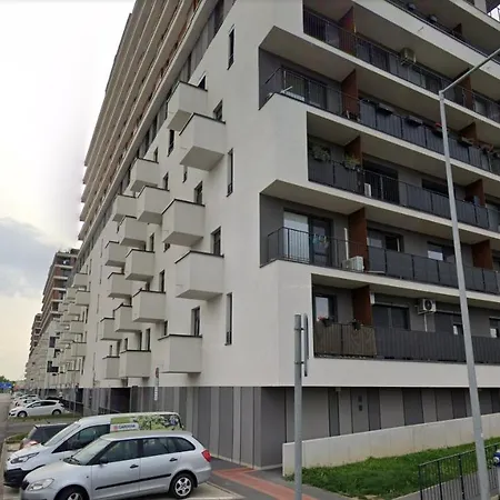 公寓 1 With Terrace, Slnecnice, 18b 布拉迪斯拉发